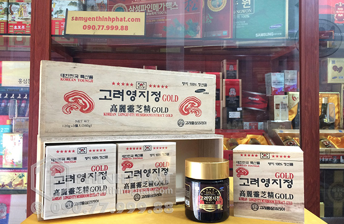 Cao linh chi sao đỏ Hàn Quốc Gold hộp gỗ 3 lọ x 120g